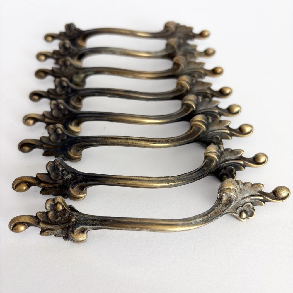 Vintage Lot 8 Brass Tone French Provincial Drawer Pulls Ornate Floral Handles